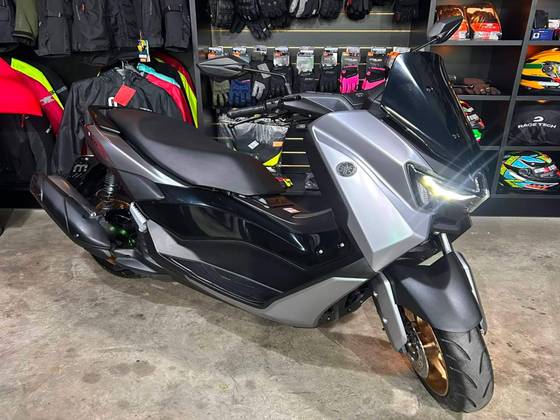 YAMAHA NMAX CONNECTED 160 ABS 